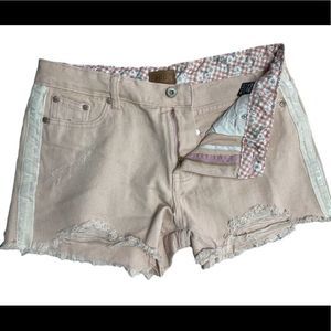 𝅺pol Pink denim shorts size large